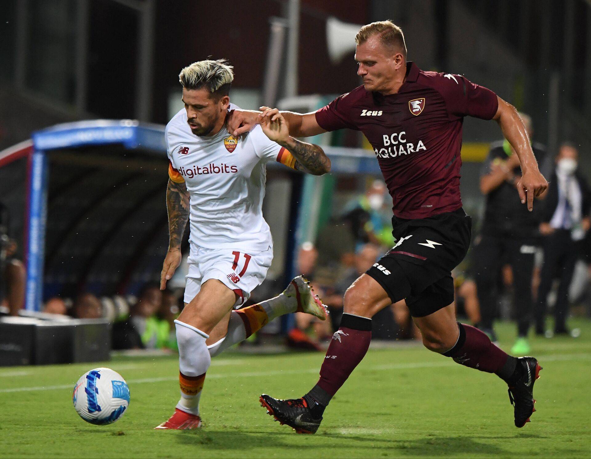 赛地聚焦——意甲关键时刻热度飙升；莱比锡刷新队史纪录；压力陡增；数据趋势出现新变化(拜仁发布战莱比锡海报)