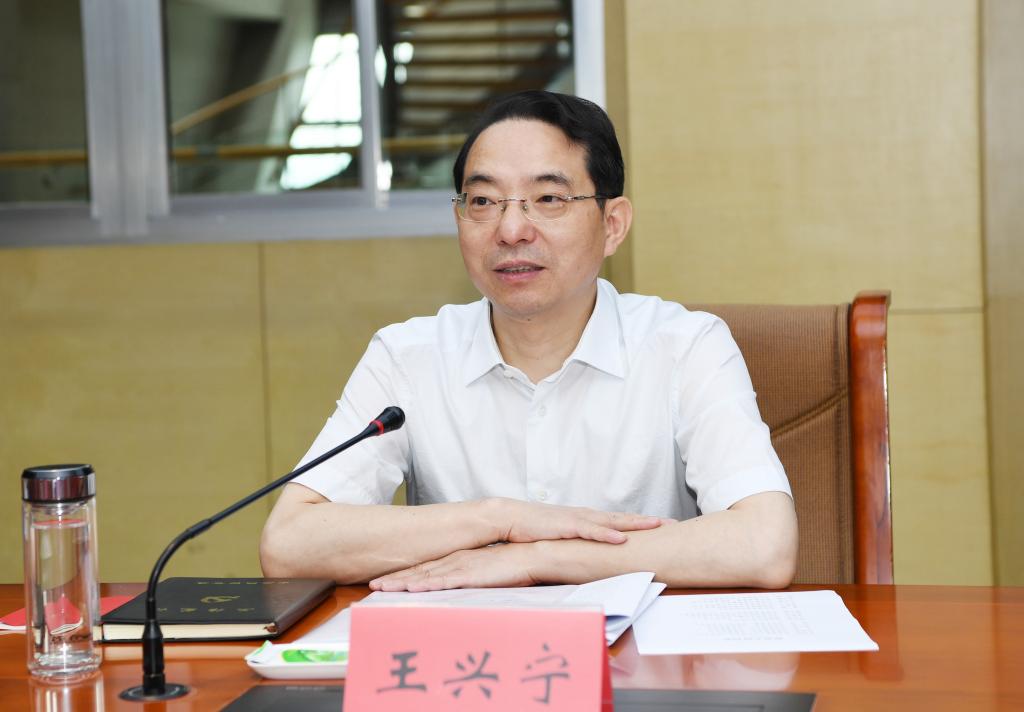 开云-关于成都蓉城内部会议纪要流出：窗口期门线救险；NBA季后赛使命明确；心理建设被强调的信息