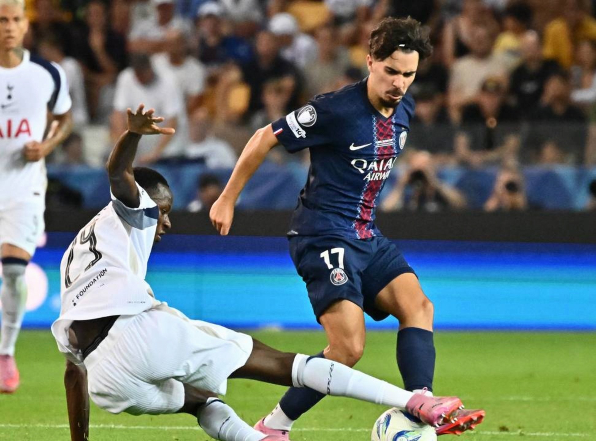 开云-关于加时末段意大利杯焦点战，巴黎圣日耳曼战术微调，态度坚定，身体对抗强度拉满的信息